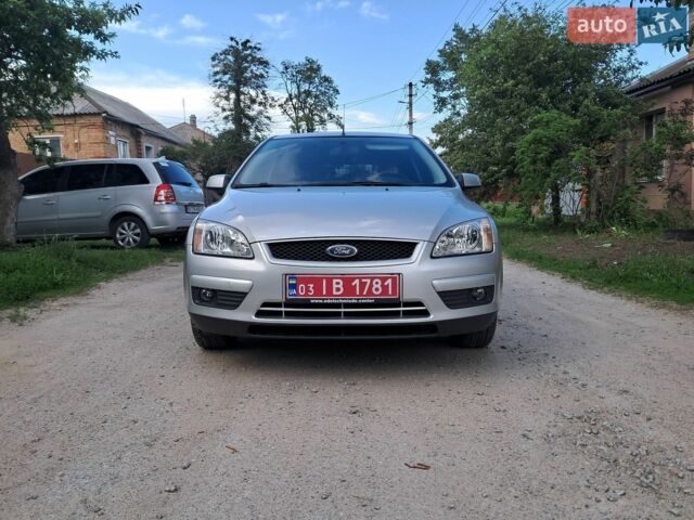 Сірий Форд Фокус, об'ємом двигуна 1.6 л та пробігом 214 тис. км за 4999 $, фото 1 на Automoto.ua