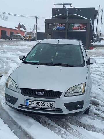 Серый Форд Фокус, объемом двигателя 1.56 л и пробегом 400 тыс. км за 3888 $, фото 1 на Automoto.ua