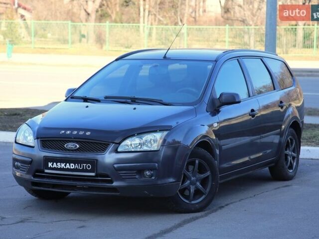 Сірий Форд Фокус, об'ємом двигуна 1.6 л та пробігом 238 тис. км за 5500 $, фото 1 на Automoto.ua