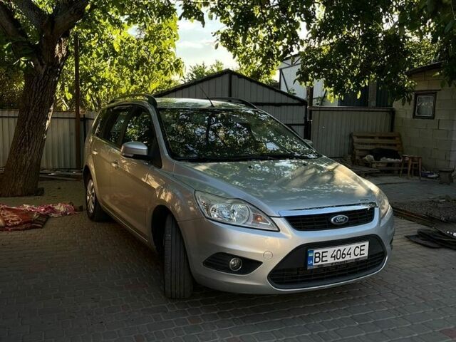 Сірий Форд Фокус, об'ємом двигуна 1.56 л та пробігом 251 тис. км за 3800 $, фото 1 на Automoto.ua