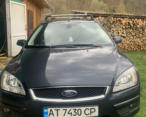 Сірий Форд Фокус, об'ємом двигуна 1.56 л та пробігом 220 тис. км за 4800 $, фото 1 на Automoto.ua