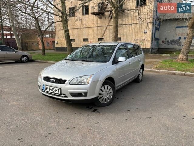 Сірий Форд Фокус, об'ємом двигуна 1.6 л та пробігом 235 тис. км за 5500 $, фото 1 на Automoto.ua