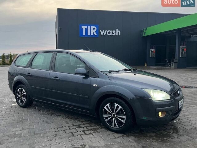Сірий Форд Фокус, об'ємом двигуна 1.6 л та пробігом 273 тис. км за 4100 $, фото 1 на Automoto.ua