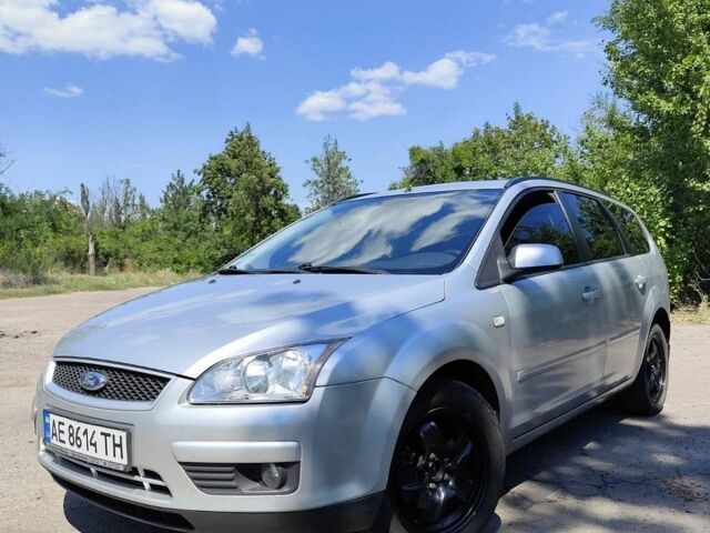 Сірий Форд Фокус, об'ємом двигуна 1.56 л та пробігом 370 тис. км за 3600 $, фото 1 на Automoto.ua
