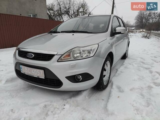 Сірий Форд Фокус, об'ємом двигуна 1.8 л та пробігом 177 тис. км за 4999 $, фото 1 на Automoto.ua