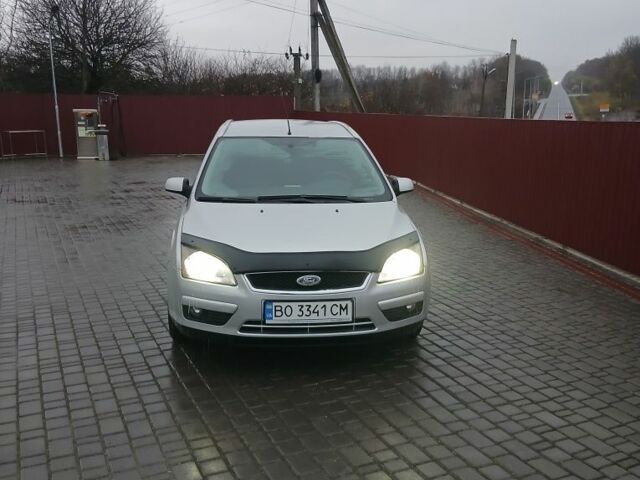 Серый Форд Фокус, объемом двигателя 1.8 л и пробегом 400 тыс. км за 4300 $, фото 1 на Automoto.ua