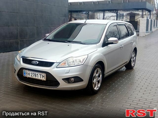 Серый Форд Фокус, объемом двигателя 1.8 л и пробегом 235 тыс. км за 4999 $, фото 1 на Automoto.ua