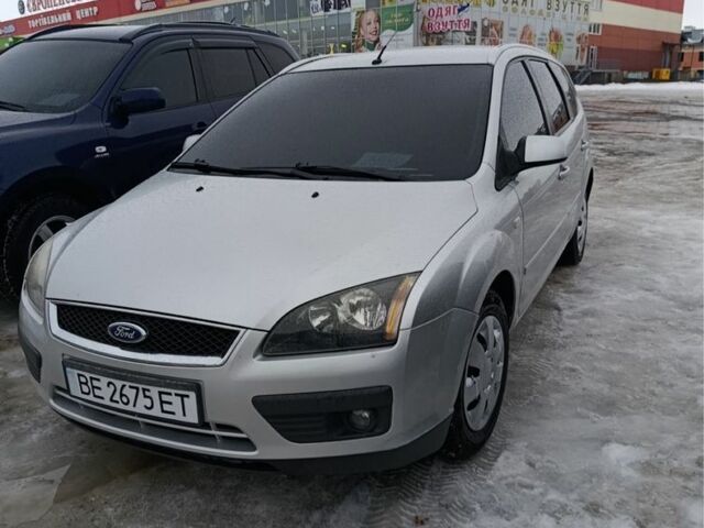 Сірий Форд Фокус, об'ємом двигуна 1.6 л та пробігом 321 тис. км за 4750 $, фото 1 на Automoto.ua