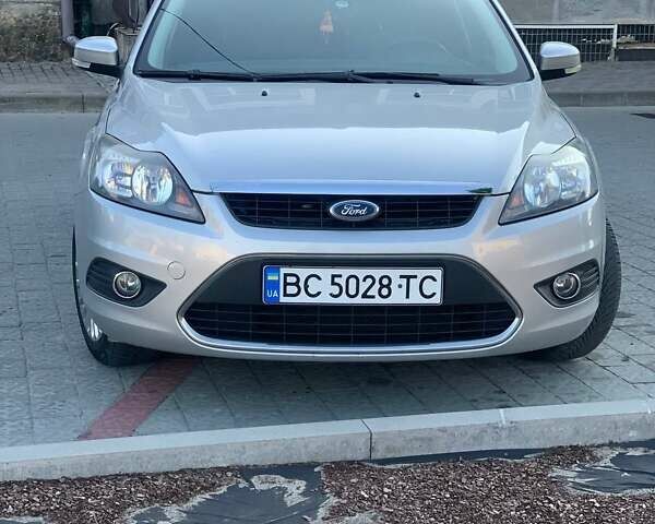 Серый Форд Фокус, объемом двигателя 1.6 л и пробегом 248 тыс. км за 5800 $, фото 1 на Automoto.ua