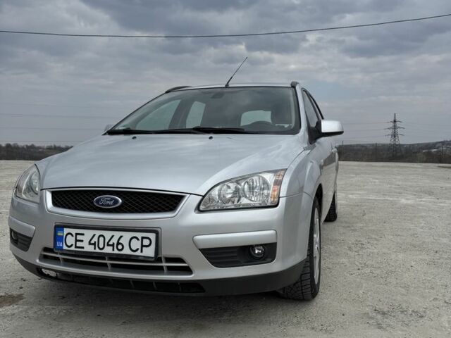 Серый Форд Фокус, объемом двигателя 1.6 л и пробегом 274 тыс. км за 4400 $, фото 1 на Automoto.ua
