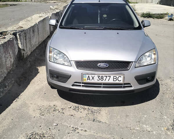 Серый Форд Фокус, объемом двигателя 1.6 л и пробегом 277 тыс. км за 4900 $, фото 1 на Automoto.ua