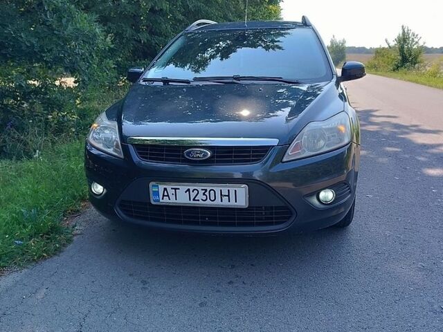 Сірий Форд Фокус, об'ємом двигуна 1.6 л та пробігом 232 тис. км за 5600 $, фото 1 на Automoto.ua