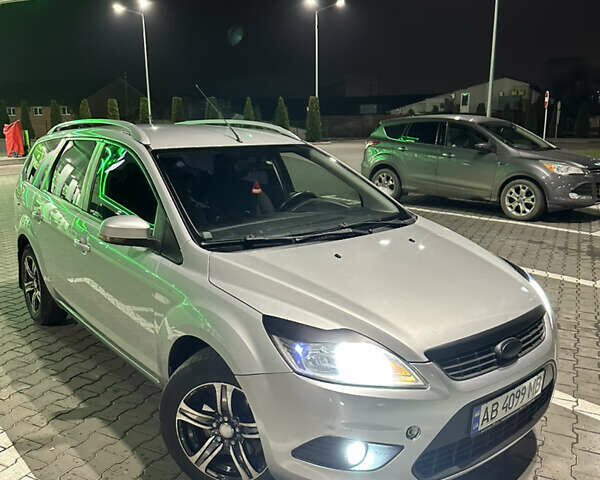 Серый Форд Фокус, объемом двигателя 1.8 л и пробегом 235 тыс. км за 5900 $, фото 1 на Automoto.ua