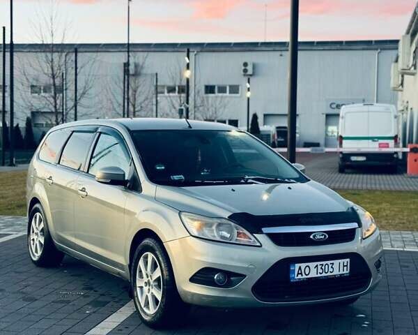 Сірий Форд Фокус, об'ємом двигуна 1.6 л та пробігом 306 тис. км за 4599 $, фото 1 на Automoto.ua