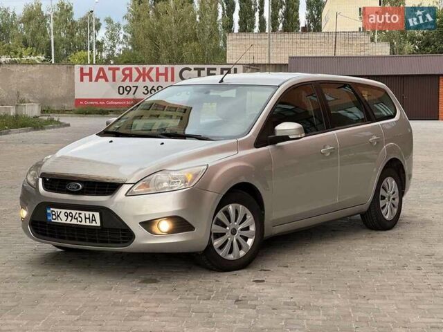 Сірий Форд Фокус, об'ємом двигуна 1.56 л та пробігом 254 тис. км за 5350 $, фото 1 на Automoto.ua