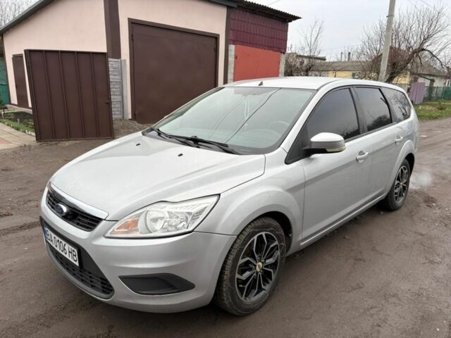 Серый Форд Фокус, объемом двигателя 1.6 л и пробегом 288 тыс. км за 5300 $, фото 1 на Automoto.ua