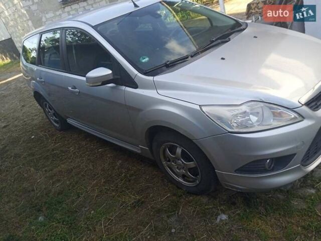 Сірий Форд Фокус, об'ємом двигуна 1.6 л та пробігом 256 тис. км за 4750 $, фото 1 на Automoto.ua