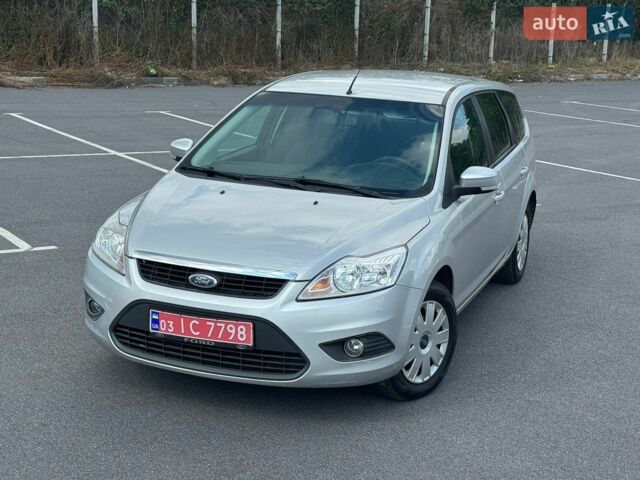 Сірий Форд Фокус, об'ємом двигуна 0 л та пробігом 202 тис. км за 4300 $, фото 1 на Automoto.ua