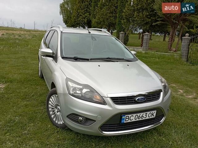 Серый Форд Фокус, объемом двигателя 1.8 л и пробегом 191 тыс. км за 6000 $, фото 1 на Automoto.ua