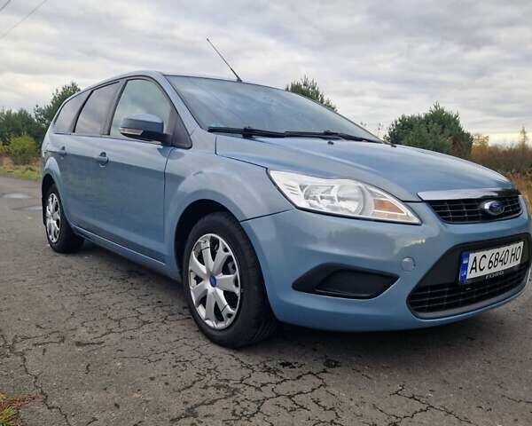 Форд Фокус 2008 у Луцьку на Automoto.ua Сірий Форд Фокус, об'ємом двигуна 1.6 л та пробігом 210 тис. км за 6300 $, фото 1 на Automoto.ua