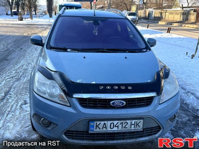 Серый Форд Фокус, объемом двигателя 1.6 л и пробегом 28000 тыс. км за 6100 $, фото 1 на Automoto.ua