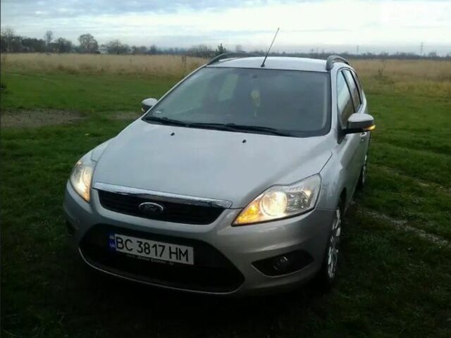 Серый Форд Фокус, объемом двигателя 1.6 л и пробегом 313 тыс. км за 4300 $, фото 1 на Automoto.ua