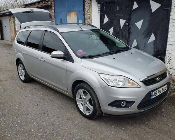 Форд Фокус 2008 в Виннице на Automoto.ua Серый Форд Фокус, объемом двигателя 1.6 л и пробегом 173 тыс. км за 5500 $, фото 1 на Automoto.ua
