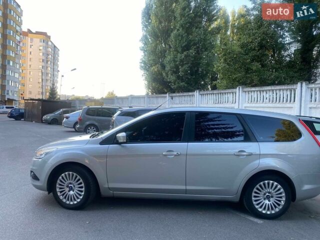 Серый Форд Фокус, объемом двигателя 2 л и пробегом 218 тыс. км за 5100 $, фото 1 на Automoto.ua