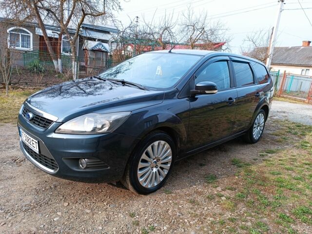 Серый Форд Фокус, объемом двигателя 1.6 л и пробегом 210 тыс. км за 5599 $, фото 1 на Automoto.ua