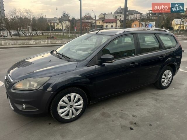 Серый Форд Фокус, объемом двигателя 2 л и пробегом 351 тыс. км за 5500 $, фото 1 на Automoto.ua