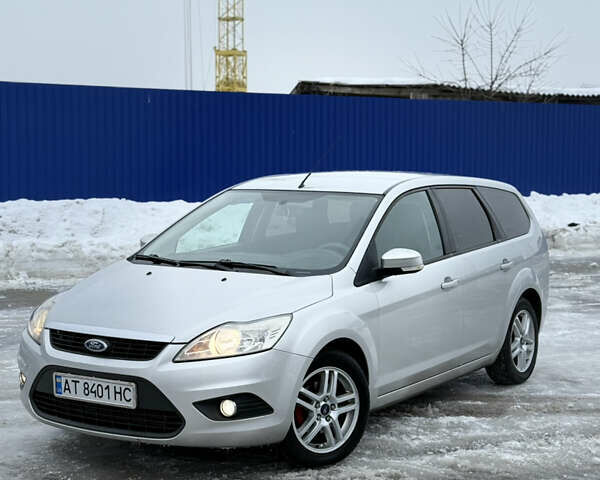 Серый Форд Фокус, объемом двигателя 1.56 л и пробегом 281 тыс. км за 4700 $, фото 1 на Automoto.ua