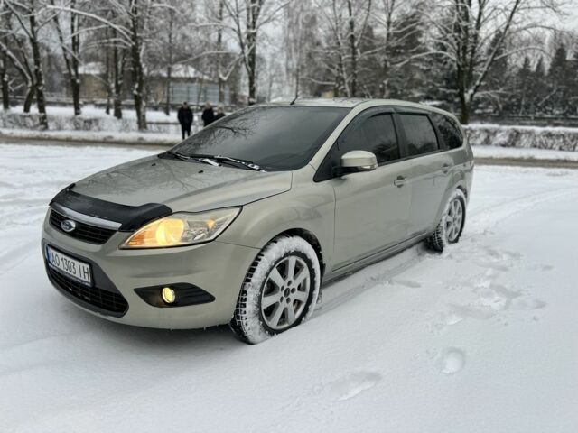 Сірий Форд Фокус, об'ємом двигуна 1.6 л та пробігом 275 тис. км за 4150 $, фото 1 на Automoto.ua