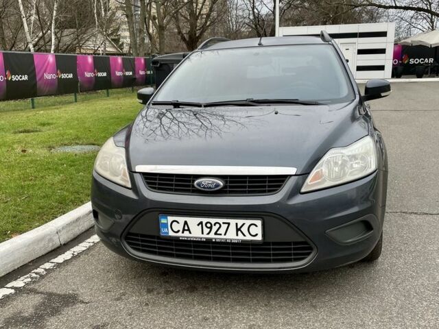 Серый Форд Фокус, объемом двигателя 1.6 л и пробегом 266 тыс. км за 5700 $, фото 1 на Automoto.ua