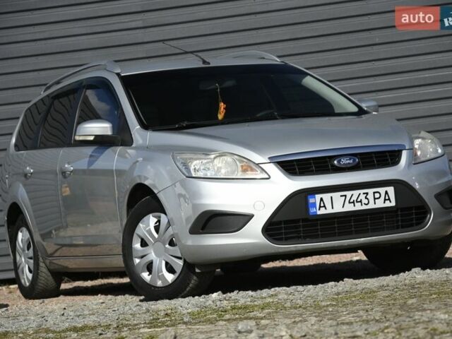 Серый Форд Фокус, объемом двигателя 1.6 л и пробегом 296 тыс. км за 5350 $, фото 1 на Automoto.ua