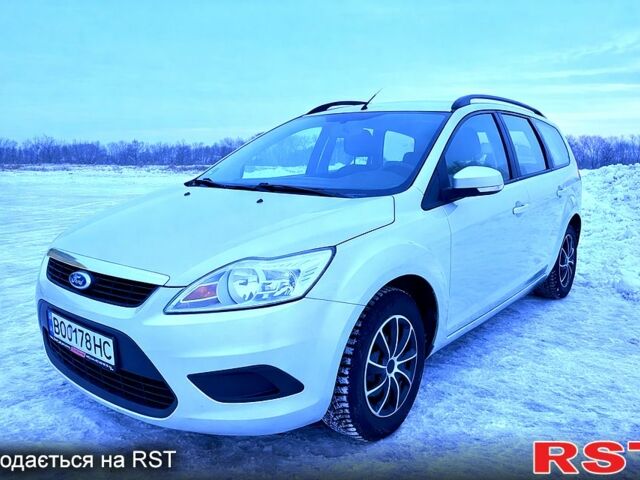 Сірий Форд Фокус, об'ємом двигуна 1.6 л та пробігом 25800 тис. км за 6900 $, фото 1 на Automoto.ua