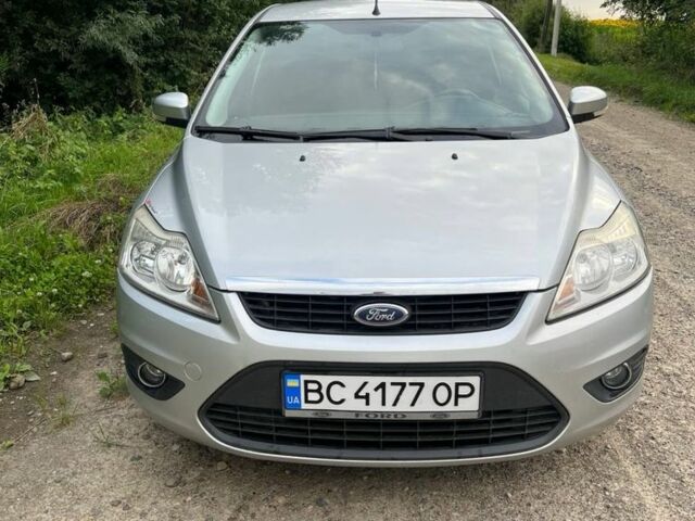 Сірий Форд Фокус, об'ємом двигуна 1.6 л та пробігом 280 тис. км за 5000 $, фото 1 на Automoto.ua