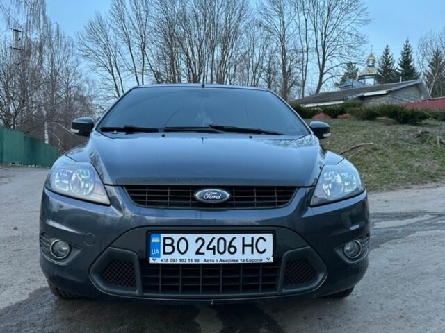 Сірий Форд Фокус, об'ємом двигуна 1.8 л та пробігом 208 тис. км за 5350 $, фото 1 на Automoto.ua