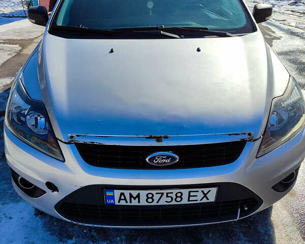 Сірий Форд Фокус, об'ємом двигуна 1.6 л та пробігом 277 тис. км за 2300 $, фото 1 на Automoto.ua