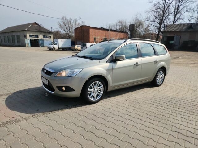 Сірий Форд Фокус, об'ємом двигуна 1.6 л та пробігом 163 тис. км за 6250 $, фото 1 на Automoto.ua