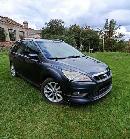 Серый Форд Фокус, объемом двигателя 1.6 л и пробегом 264 тыс. км за 5850 $, фото 1 на Automoto.ua