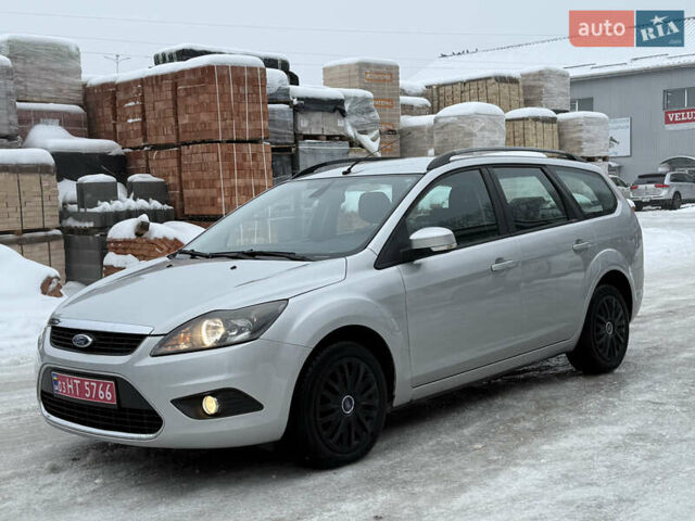 Серый Форд Фокус, объемом двигателя 1.6 л и пробегом 277 тыс. км за 5650 $, фото 1 на Automoto.ua