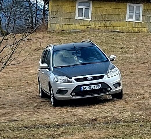 Сірий Форд Фокус, об'ємом двигуна 8 л та пробігом 271 тис. км за 6000 $, фото 1 на Automoto.ua