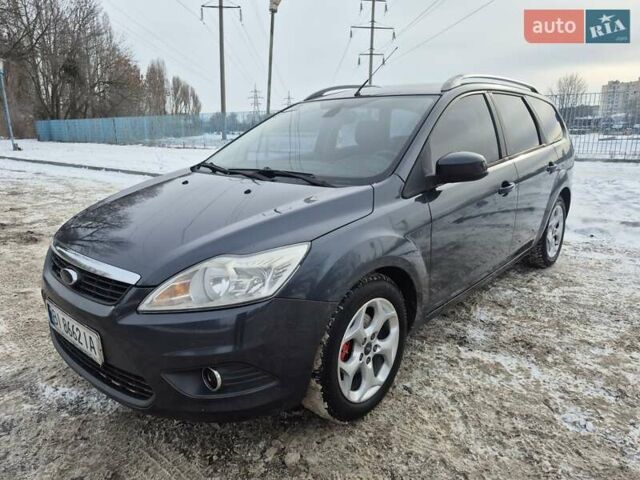 Серый Форд Фокус, объемом двигателя 1.56 л и пробегом 250 тыс. км за 4700 $, фото 1 на Automoto.ua