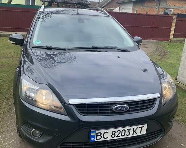 Сірий Форд Фокус, об'ємом двигуна 1.6 л та пробігом 220 тис. км за 5000 $, фото 1 на Automoto.ua