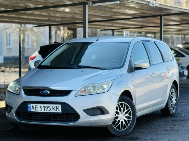 Серый Форд Фокус, объемом двигателя 1.6 л и пробегом 220 тыс. км за 4300 $, фото 1 на Automoto.ua