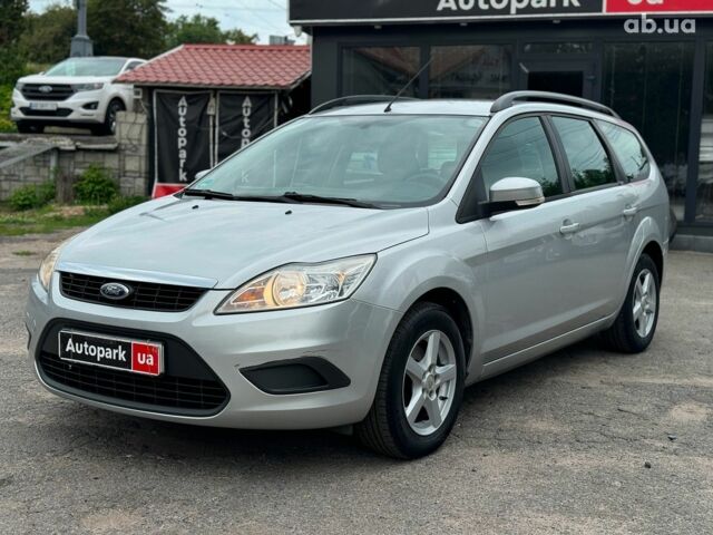 Форд Фокус 2008 в Виннице на Automoto.ua Серый Форд Фокус, объемом двигателя 1.6 л и пробегом 251 тыс. км за 4890 $, фото 1 на Automoto.ua