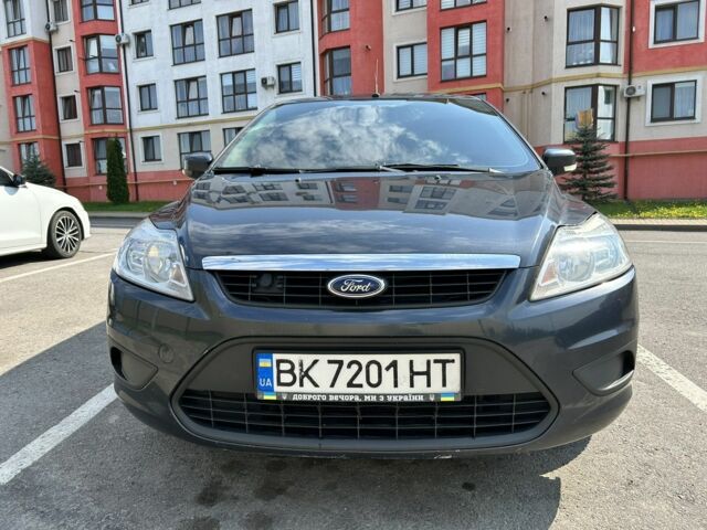 Сірий Форд Фокус, об'ємом двигуна 1.8 л та пробігом 304 тис. км за 4800 $, фото 1 на Automoto.ua