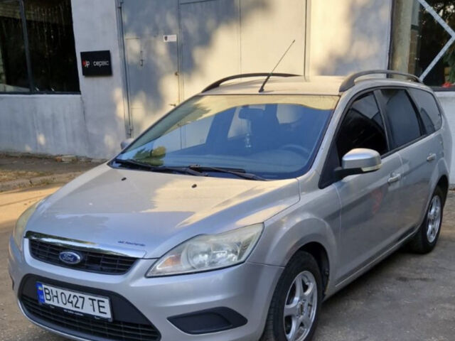 Сірий Форд Фокус, об'ємом двигуна 1.6 л та пробігом 224 тис. км за 5000 $, фото 1 на Automoto.ua