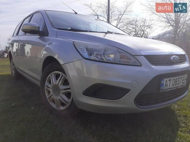 Сірий Форд Фокус, об'ємом двигуна 1.6 л та пробігом 204 тис. км за 5850 $, фото 1 на Automoto.ua