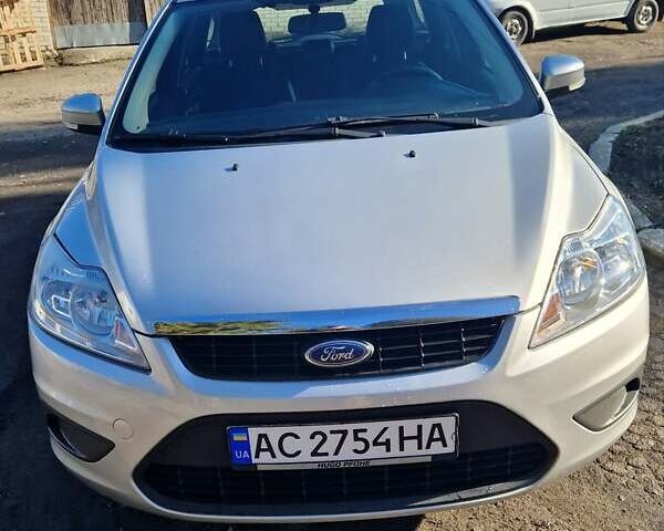 Сірий Форд Фокус, об'ємом двигуна 1.6 л та пробігом 281 тис. км за 5000 $, фото 1 на Automoto.ua